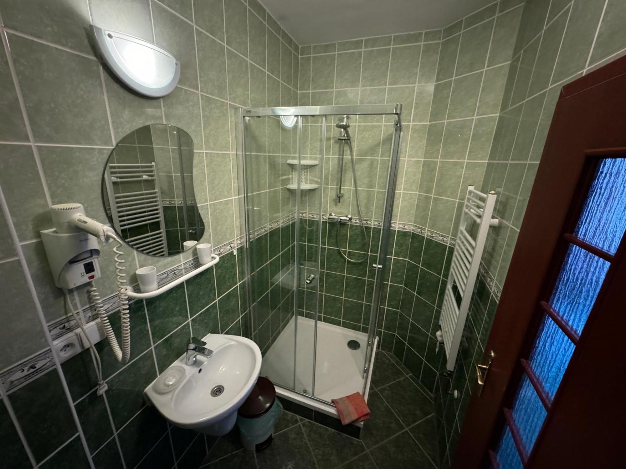 Penzion Erika Boží Dar Exteriör bild