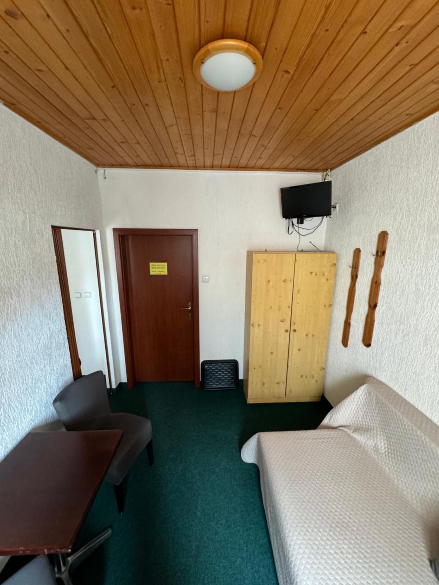 Penzion Erika Boží Dar Exteriör bild
